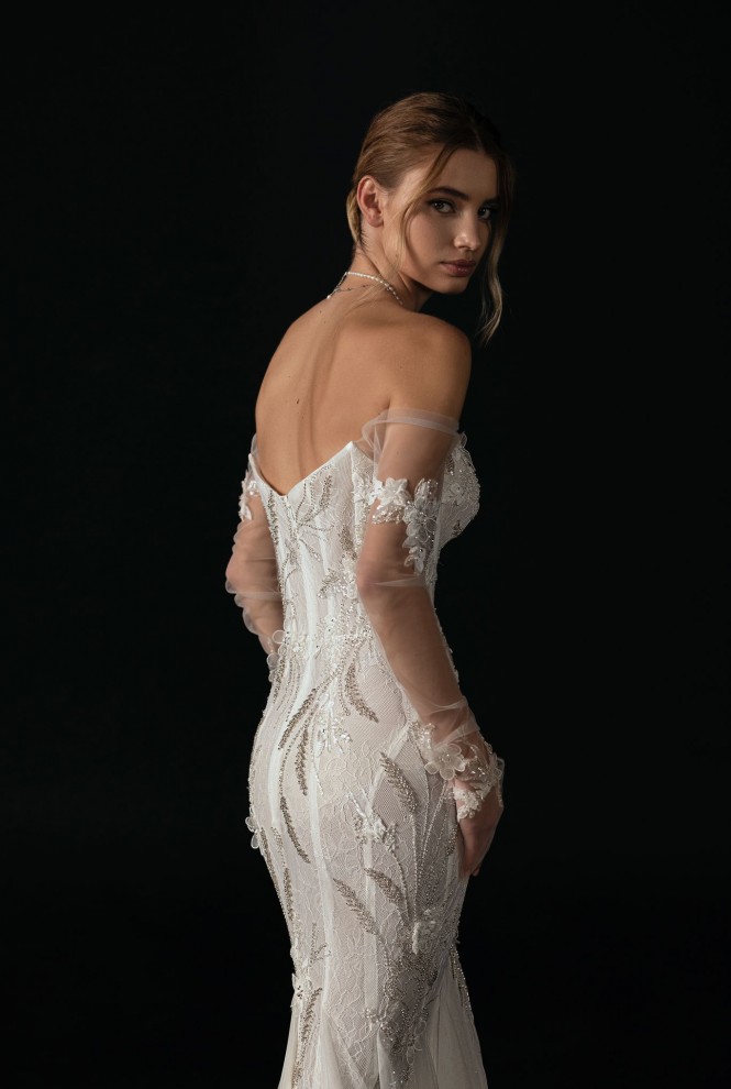 فستان شارلوت إليوت | Charlotte Elliott