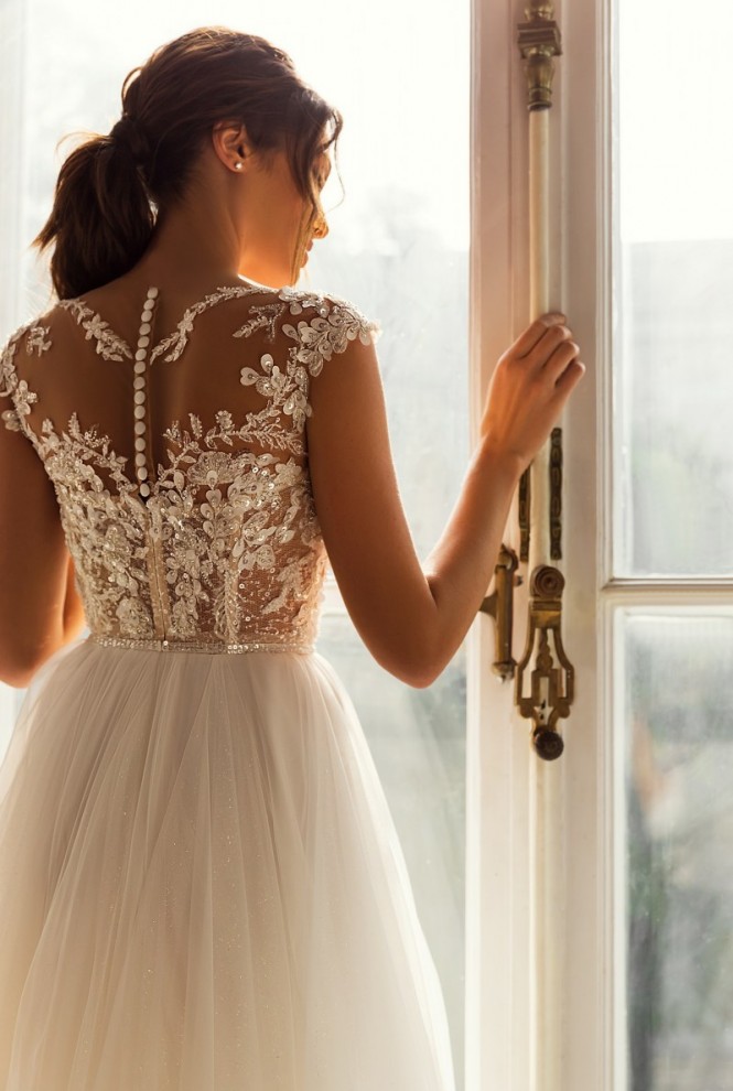 فستان جينسيز | Genesis